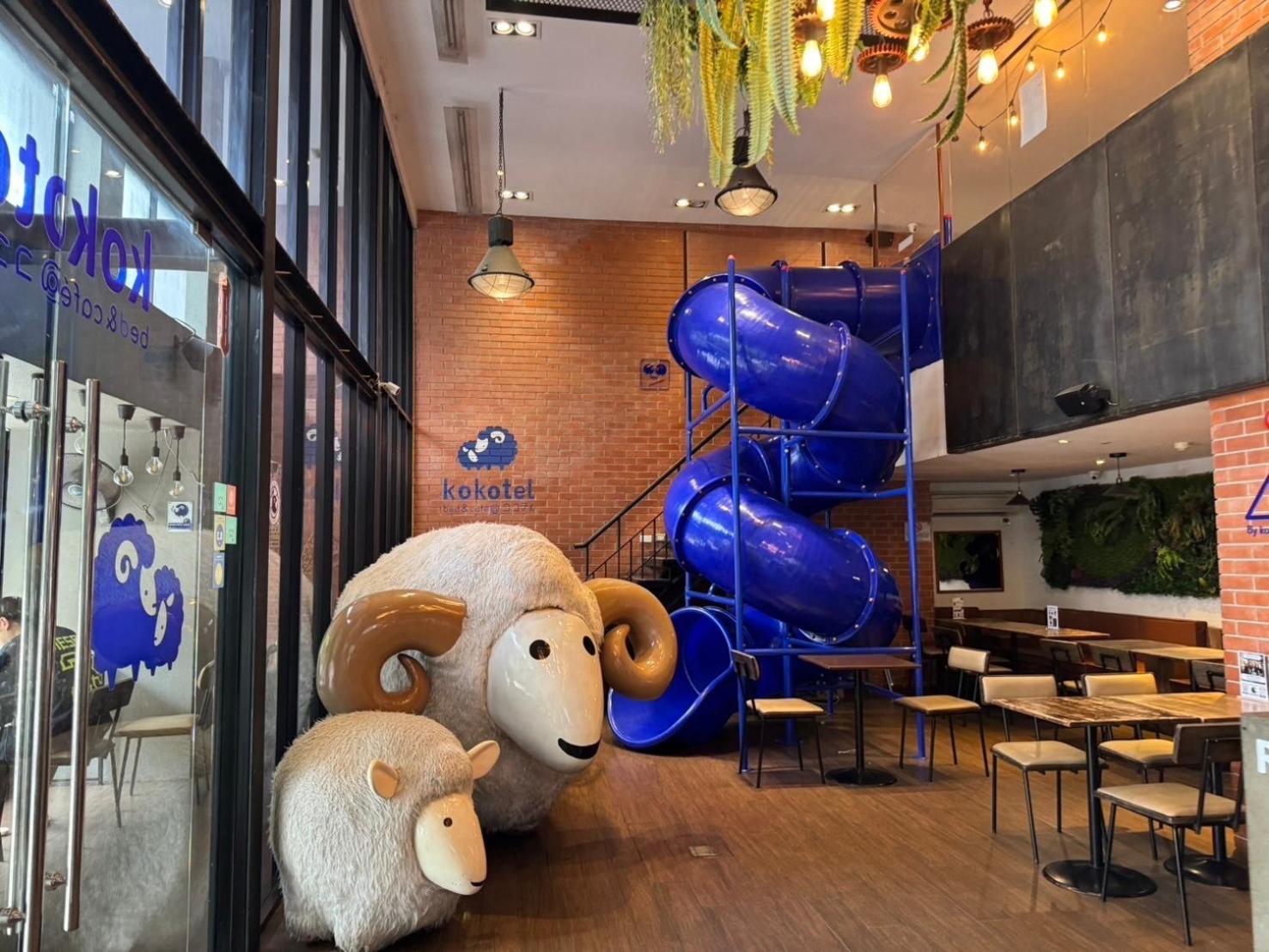 Kokotel Surawong 酒店 曼谷